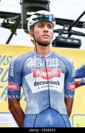 Overijse, Belgien. August 2024. Belgische sente Sentjens von Alpecin-Deceuninck, Bild zu Beginn des eintägigen Radrennens Druivenkoers, 206, 3 km von und nach Overijse, Freitag, 23. August 2024. BELGA FOTO MARC GOYVAERTS Credit: Belga Nachrichtenagentur/Alamy Live News Stockfoto