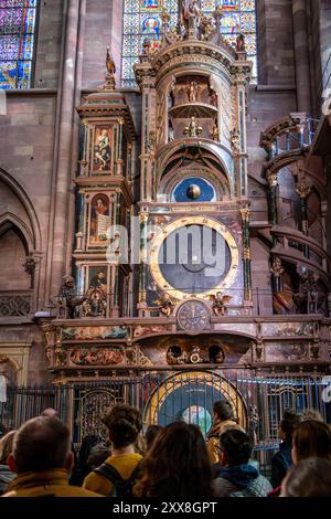 Frankreich, Bas-Rhin, Straßburg, die Altstadt, die zum UNESCO-Weltkulturerbe gehört, Notre-Dame Kathedrale, die astronomische Uhr Stockfoto