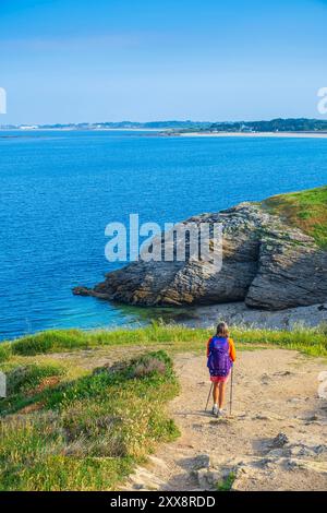 Frankreich, Morbihan, Golf von Morbihan, Saint-Gildas-de-Rhuys, Pointe du Grand Mont, Wandern Sie auf dem Fernwanderweg GR 34 oder auf dem Weg der Zollbeamten Stockfoto