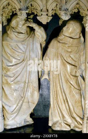 Frankreich, Cote d'Or, Dijon, von der UNESCO zum Weltkulturerbe erklärt, Musee des Beaux Arts (Museum der Schönen Künste) im ehemaligen Palast der Herzöge von Burgund, Grabzimmer, Trauer Stockfoto