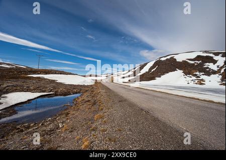 Naturlandschaften auf der Insel Mageroya entlang der Straße zum Nordkap, Norwegen Stockfoto