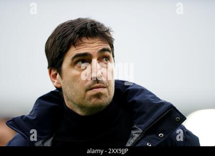 Aktenfoto vom 10.02.2024 von Bournemouth Manager Andoni Iraola. Bournemouth-Chef Andoni Iraola hofft, dass Evanilson mit der „reinen Nummer neun“ dem Angriff seiner Seite eine neue Dimension verleihen kann. Ausgabedatum: Freitag, 23. August 2024. Stockfoto