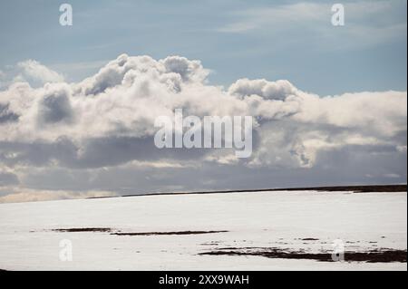 Naturlandschaften auf der Insel Mageroya entlang der Straße zum Nordkap, Norwegen Stockfoto