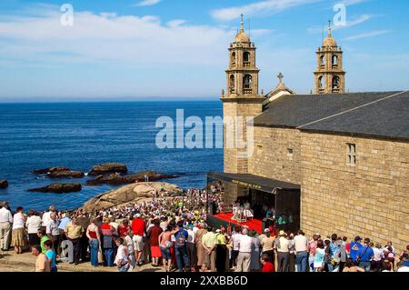 Muxia, Galicien. Spanien. Christliche Massenfeier des Wallfahrtsfestes NUESTRA SENORA DE LA BARCA unter freiem Himmel. September 2006 Stockfoto