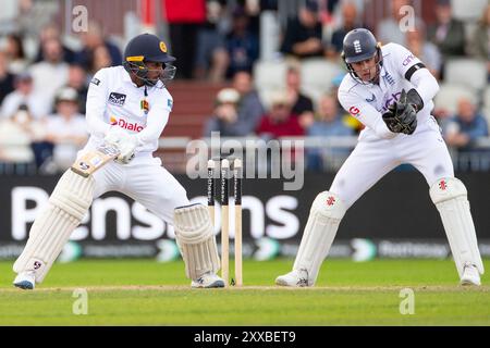 Kamindu Mendis #21 Sri Lanka während des 1. Rothesay Test Matches zwischen England und Sri Lanka im Emirates Old Trafford, Manchester am Freitag, den 23. August 2024. (Foto: Mike Morese | MI News) Credit: MI News & Sport /Alamy Live News Stockfoto