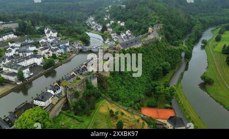 Drohnenfoto Bouillon Castle Belgien europa Stockfoto