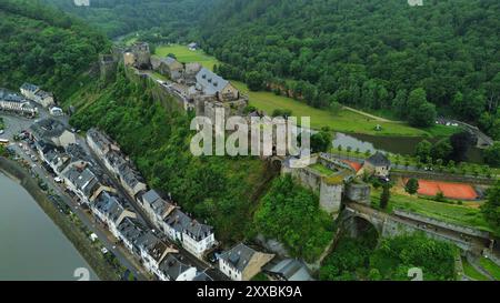 Drohnenfoto Bouillon Castle Belgien europa Stockfoto