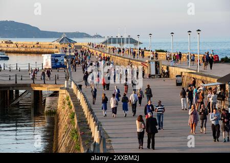 Dun Laoghaire Pier Stockfoto