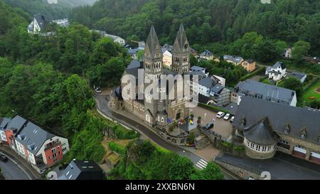 Drohnenfoto Heilige Côme et Damien Kirche Clervaux Luxemburg europa Stockfoto