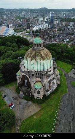 Drohnenfoto Kirche des Heiligen Herzens von Cointe Lüttich Belgien europa Stockfoto