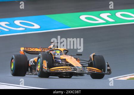 Zandvoort, Monte Carlo, Niederlande. August 2024. OSCAR PIASTRI von McLaren Racing Friday zum Training beim Großen Preis der Niederlande 2024 (Foto: © Alexis Kahn/ZUMA Press Wire) NUR REDAKTIONELLE VERWENDUNG! Nicht für kommerzielle ZWECKE! Quelle: ZUMA Press, Inc./Alamy Live News Stockfoto