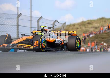 Zandvoort, Monte Carlo, Niederlande. August 2024. LANDO NORRIS von McLaren Racing Friday zum Training beim Großen Preis der Niederlande 2024 (Foto: © Alexis Kahn/ZUMA Press Wire) NUR REDAKTIONELLE VERWENDUNG! Nicht für kommerzielle ZWECKE! Quelle: ZUMA Press, Inc./Alamy Live News Stockfoto