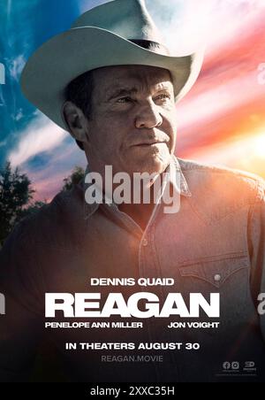 Reagan (2024) unter der Regie von Sean McNamara mit Dennis Quaid, C. Thomas Howell und Mena Suvari. Ein Drama, das auf dem Leben von Ronald Reagan basiert, von seiner Kindheit bis zu seiner Zeit im Oval Office. US-Poster mit einem Blatt ***NUR FÜR REDAKTIONELLE ZWECKE***. Kredit: BFA / Showbiz Direct Stockfoto