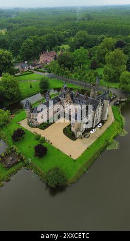 Drohnenfoto Schloss Marnix de Sainte-Aldegonde belgien europa Stockfoto