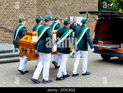 Anholt, Deutschland. August 2024. Anholt, Deutschland 23.08-2024 Beerdigung Carl Philipp Furst zu Salm-Salm, das Oberhaupt der ehemaligen königlichen Familie Anholt, starb am Dienstag, den 6. August im Alter von 91 Jahren Credit: Albert Nieboer Netherlands OUT Point de Vue OUT/dpa/Alamy Live News Stockfoto