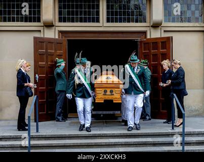 Anholt, Deutschland. August 2024. Anholt, Deutschland 23.08-2024 Beerdigung Carl Philipp Furst zu Salm-Salm, das Oberhaupt der ehemaligen königlichen Familie Anholt, starb am Dienstag, den 6. August im Alter von 91 Jahren Credit: Albert Nieboer Netherlands OUT Point de Vue OUT/dpa/Alamy Live News Stockfoto