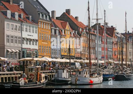 Segelschiffe in Kopenhagens Nyhavn, Dänemark, Europa Stockfoto