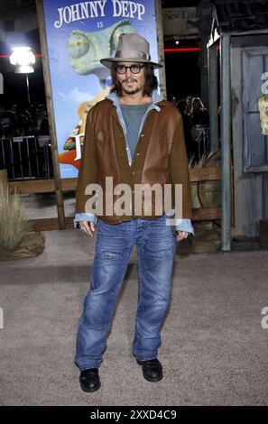 Johnny Depp bei der Premiere von Rango in Los Angeles am 14. Februar 2011 im Regency Village Theatre in Westwood. Quelle: Lumeimages.com Stockfoto