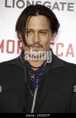 Johnny Depp bei der Los Angeles-Premiere von „Mortdecai“, die am 21. Januar 2015 im TCL Chinese Theatre in Hollywood stattfand. Kredit: Lumeimages.com Stockfoto