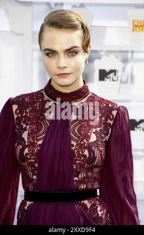 Cara Delevingne bei den MTV Movie Awards 2015, die am 12. April 2015 im Nokia Theatre L.A. Live in Los Angeles, USA, stattfanden. Quelle: Lumeimages.com Stockfoto