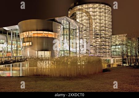 VW Transparent Factory, Dresden, Sachsen, Deutschland, Europa Stockfoto