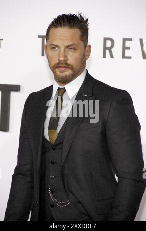 HOLLYWOOD, CA, Tom Hardy bei der Premiere von „The Revenant“ in Los Angeles am 16. Dezember 2015 im TCL Chinese Theatre in Hollywood, USA Stockfoto