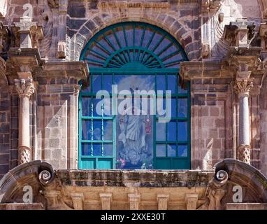 Cuzco, Peru. Januar 2024. Basilika Menor de la Merced in Cusco, der alten Hauptstadt des Inkareichs, in der Region Cusco, Peru. Stockfoto