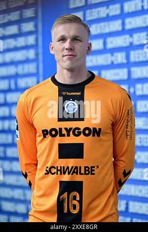 Porträt #16 Bertram Obling (VfL Gummersbach 16) DAIKIN Handball Bundesliga, 1 Bundesliga, VfL Gummersbach, Mannschaftspraesentation Spielzeit 2024/2025, Schwalbe Arena Gummersbach, 23.08.2024 Foto: Eibner-Pressefoto/Jürgen Augst Stockfoto