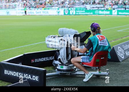 Münster, Deutschland. August 2024. Deutschland, Preussen Münster gegen 1.FC Kaiserslautern, Fussball, 2.Liga, 3. Spieltag, Spielzeit 2024/2025, 24.08.2024 Kamara DFL-VORSCHRIFTEN VERBIETEN JEDE VERWENDUNG VON FOTOGRAFIEN ALS BILDSEQUENZEN UND/ODER QUASI-VIDEO Foto: Eibner-Pressefoto/ Frank Zeising Credit: dpa/Alamy Live News Stockfoto