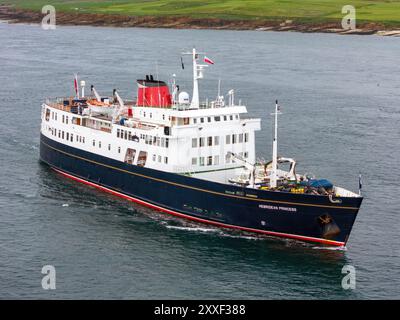 Hebridean Princess ist ein Luxuskreuzschiff, das von Noble Caledonia hauptsächlich in schottischen Gewässern betrieben wird. Stockfoto