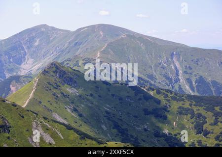 Blick von der Spitze der Berge Stockfoto