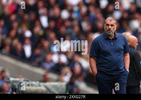 Tottenham Hotspur Stadium, London, Großbritannien. August 2024. Premier League Football, Tottenham Hotspur gegen Everton; Tottenham Hotspur Manager Ange Postecoglou Credit: Action Plus Sports/Alamy Live News Stockfoto