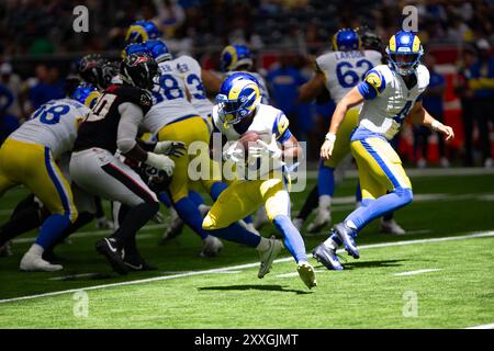 Cypress, Texas, USA. August 2024. Rams Running Back XAVIER SMITH (19) übernimmt die Übergabe während des Spiels der Houston Texans und Los Angeles Rams im NRG Stadium in Houston. (Kreditbild: © Domenic Grey/ZUMA Press Wire) NUR REDAKTIONELLE VERWENDUNG! Nicht für kommerzielle ZWECKE! Quelle: ZUMA Press, Inc./Alamy Live News Stockfoto