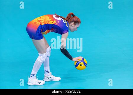 Osijek, Hrvatska. August 2024. Sorina Miclaus von Rumänien im Einsatz während des CEV EuroVolley 2026 Qualifikationsspiels der Frau zwischen Kroatien und Rumänien in Osijek, Kroatien, am 24. August 2024. Foto: Borna Jaksic/PIXSELL Credit: Pixsell/Alamy Live News Stockfoto