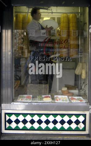 New York, NY, USA, 16.01.2003: Gatelivet Ved Mulberry Street. Stockfoto