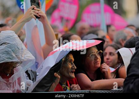 Sao Paulo, Sao Paulo, Brasilien. August 2024. Der brasilianische Präsident LUIS INACIO LULA da SILVA besuchte Sao Paulo, um seinen Kandidaten für die Bürgermeisterschaft GUILHERME BOULOS zu unterstützen. Die Kampagne fand im Stadtviertel Sao Miguel Paulista statt (Credit Image: © Diego Herculano/ZUMA Press Wire). Nicht für kommerzielle ZWECKE! Stockfoto