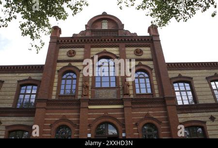 Ehemaliges Fridericianum am Pfaffenteich in Schwerin Stockfoto