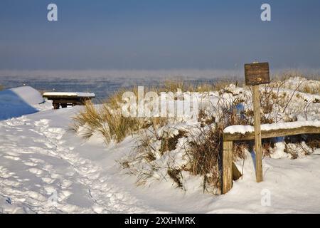 Winter an der Ostseeküste Stockfoto