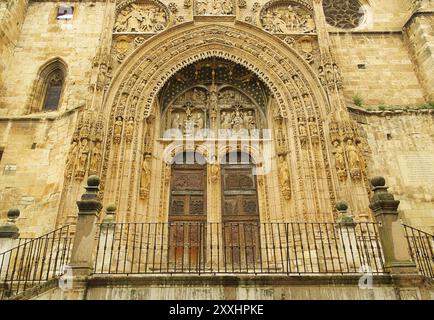 Aranda de Duero Portal 02 Stockfoto