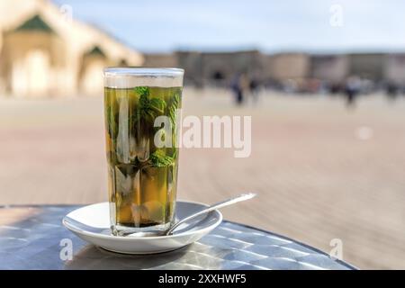 Glas mit Pfefferminztee, Marokko, Afrika Stockfoto