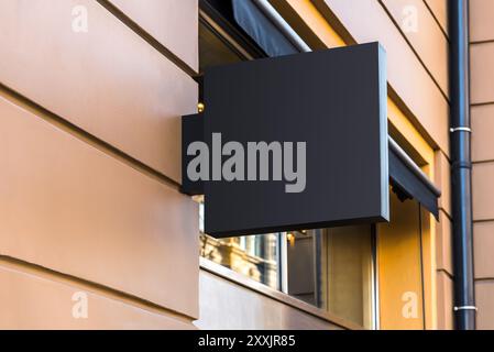 Leeres Schwarzes Modell Des Modern Store Outdoor-Plakatblatts Stockfoto