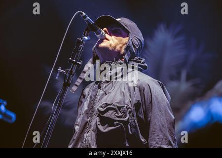 23. August 2024, Leeds, Großbritannien: Oasis-Frontmann Liam Gallagher bespricht die erste Nacht des Leeds Festivals 2024, als Gerüchte laut werden, dass die Band kurz vor der Ankündigung einer Wiedervereinigung steht. Foto: Thomas Jackson / Alamy Live News Stockfoto