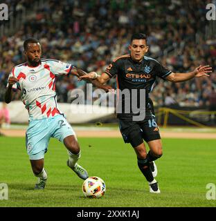 New York, New York, USA. August 2024. SPO) MLS 2024: New York City FC gegen Chicago Fire FC (Match 13). August 2024, Citi Field, Queens, New York, USA: Alonso Martinez (#16) erzielte zwei Tore für NYCFC. ot für kommerzielle ZWECKE! Quelle: ZUMA Press, Inc./Alamy Live News Stockfoto