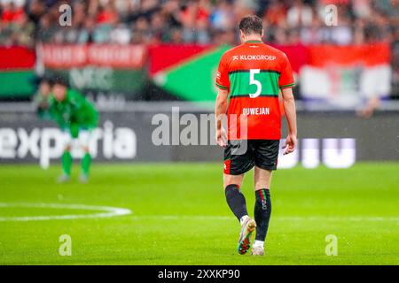 Nijmegen, Niederlande. August 2024. NIJMEGEN, 24.08.2024, Stadion de Goffert, Fußball, niederländische Eredivisie, Saison 2024/2025, während des Spiels NEC - PEC Zwolle. NEC-Spieler Thomas Ouwejan Credit: Pro Shots/Alamy Live News Stockfoto