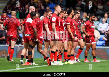 Wimbledon, Großbritannien. August 2024. Leigh Leoparden wärmen sich vor dem Spiel London Broncos vs Leigh Leoparden in der Betfred Super League Runde 23 in der Plough Lane, Wimbledon, Großbritannien, 25. August 2024 (Foto: Izzy Poles/News Images) in Wimbledon, Großbritannien am 25. August 2024 auf. (Foto: Izzy Poles/News Images/SIPA USA) Credit: SIPA USA/Alamy Live News Stockfoto