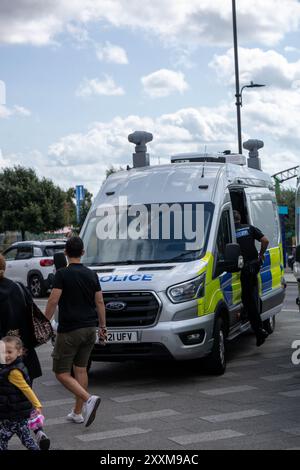 Southend on Sea, Essex 25. Aug 2024 die Polizei von Essex verwendet Videoüberwachung-Technologie zur Gesichtserkennung in Southend on Sea über das Feiertagswochenende der Bank. Quelle: Ian Davidson/Alamy Live News Stockfoto