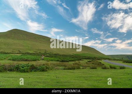 Gospel Pass schlängelt sich weit vorbei an Hay Bluff, Hay am Wye Powys Wales, Großbritannien. Juli 2024 Stockfoto