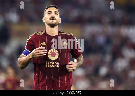 Rom, Italien. August 2024. Lorenzo Pellegrini von Roma reagiert während des Fußballspiels der Serie A zwischen AS Roma und Empoli FC im Stadio Olimpico in Rom. Quelle: FEDERICO PROIETTI/Alamy Live News Stockfoto