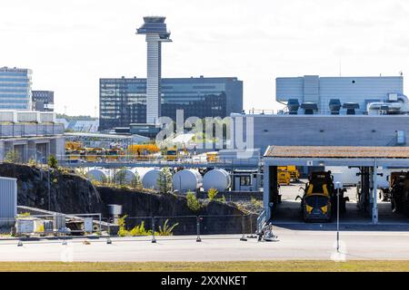 Flughafen Arlanda, nördlich von Stockholm, Schweden, samstags. Im Bild: Ansicht, Flugturm im Hintergrund. Stockfoto