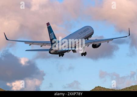 Princess Juliana Airport 1-13-2007 Simpson Bay Saint Martin US Airways Boeing 757-200 N203UW Abfahrt vom Princess Juliana Intl. Flughafen Stockfoto